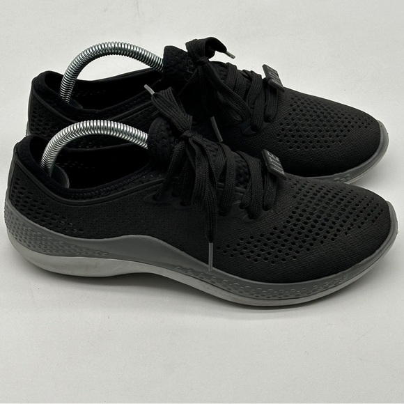 Crocs Women's Sz 9 Literide 360 Pacer Waterproof Sneakers Shoes Black Grey - Picture 1 of 11
